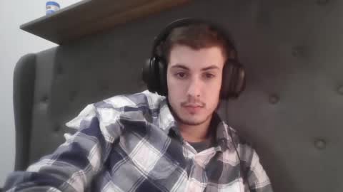 charismaticcharm online show from January 30, 9:04 am