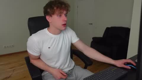 CHARLES DREAMS online show from June 17, 3:58 pm