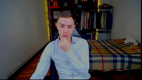 carlos reyes online show from February 16, 8:45 am