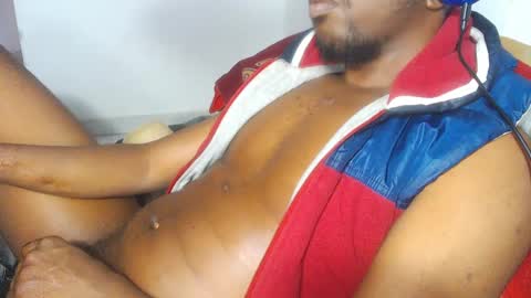 charly_vergonti_ online show from October 1, 10:35 pm