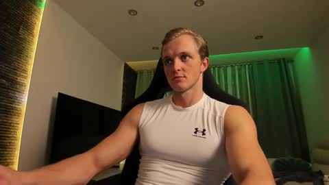 Chase Reed online show from November 6, 11:19 pm