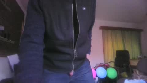 We Chat online show from September 23, 7:40 am