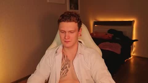 LUCASRYANPVT IS OPEN online show from November 18, 2:54 pm