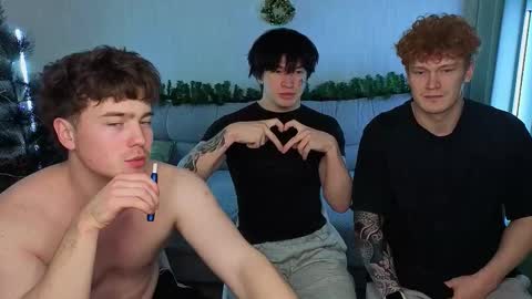 LUCASRYANPVT IS OPEN online show from November 27, 11:25 am