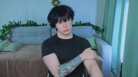 LUCASRYANPVT IS OPEN online show from December 16, 4:47 pm