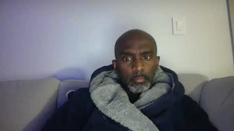 chenthu1979 online show from March 28, 11:32 am