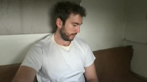 chesteroo7 online show from September 9, 10:15 am