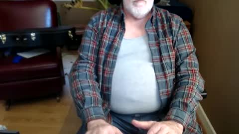 chgodad online show from April 5, 6:04 pm