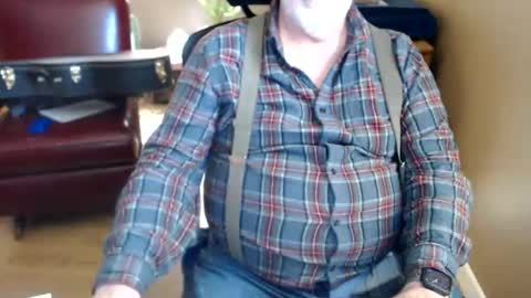 chgodad online show from April 7, 8:20 pm