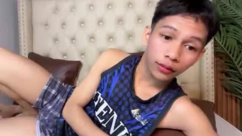chick_renz online show from May 30, 1:05 am