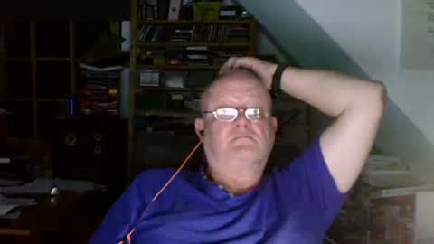 Chris online show from June 21, 9:42 pm