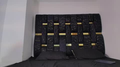 Chris B online show from December 22, 9:34 pm