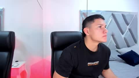 Chris Diamond online show from February 15, 9:12 pm