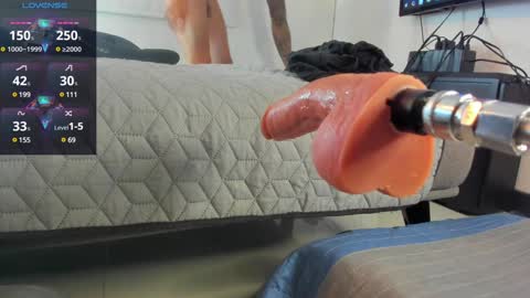 chris_milleer online show from December 21, 5:36 am