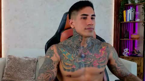 chris reilly online show from July 10, 8:54 pm
