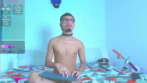 chris_starx online show from April 9, 3:04 am