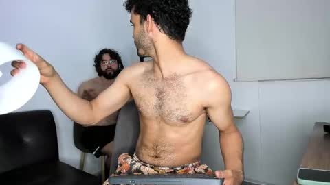 Im Chirs IM MODEL INDEPENDT online show from November 10, 2:49 am