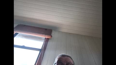 chrisbisex12 online show from April 1, 3:08 am