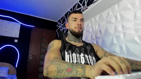 Chris Jordan online show from October 21, 5:43 am