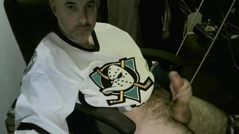 chrisprngr online show from April 9, 9:32 pm