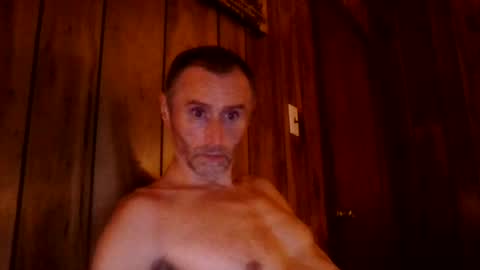 chrisqsqs82 online show from July 21, 10:28 am