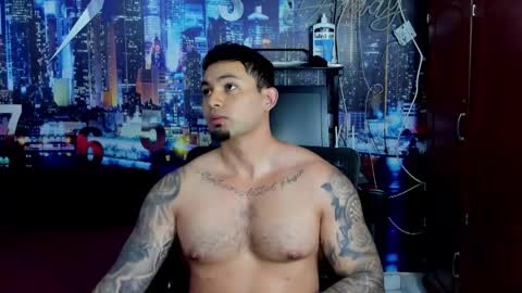 Chriss Stewart online show from February 18, 3:04 am