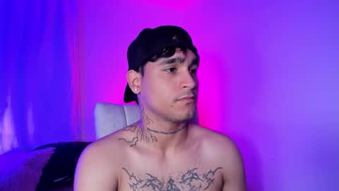 Christian Wang online show from December 21, 11:13 pm