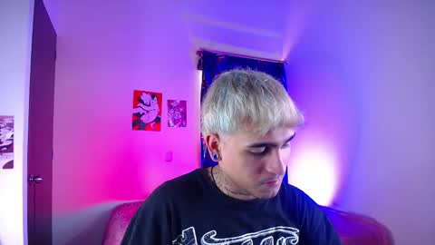 Christian Wang online show from March 1, 12:38 pm