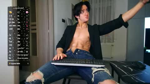 UPVOTE ME ------  ILL DO SOMETHING FOR FREE online show from February 27, 8:19 pm