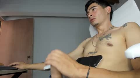 Petite Horny and chistoper  dick online show from March 2, 4:25 pm