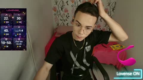 CHRISTOPHER online show from December 5, 11:05 am