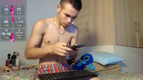 CHRISTOPHER online show from December 3, 11:05 am