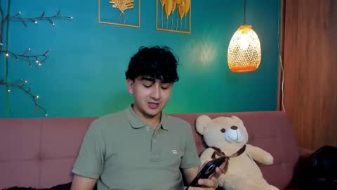 Christopher online show from January 18, 8:22 pm