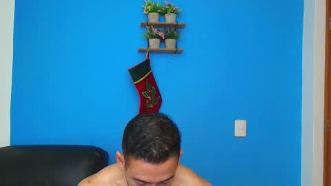 Christopher online show from December 14, 12:01 am