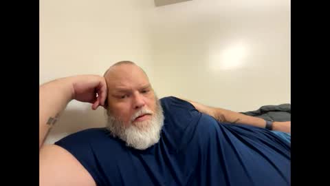 chubbyluvr42 online show from October 9, 1:21 am