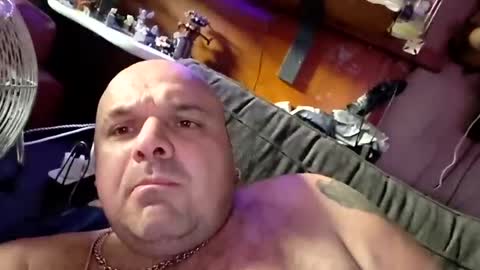 chubbyman43 online show from July 11, 7:16 pm