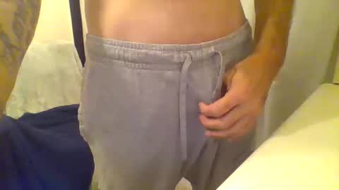 ciestep8216 online show from October 10, 3:11 am