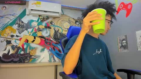 Cj Bocanegra online show from December 5, 3:26 am