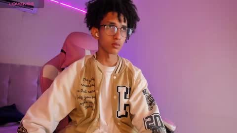 Cj Bocanegra online show from January 10, 3:29 am