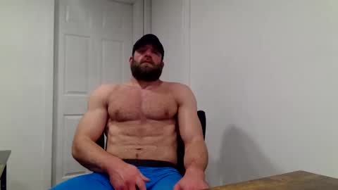 Snapshot of clarkecock chatting on January 25, 2:37 am Clarke Cock online show from January 25, 2:37 am