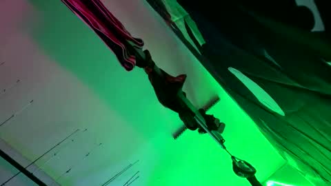 clarkshammer95 online show from October 27, 4:15 am