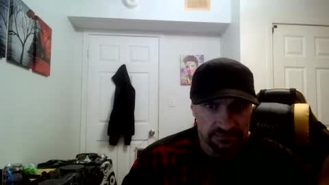 Snapshot of clintwood12 chatting on September 16, 5:19 am chad online show from September 16, 5:19 am