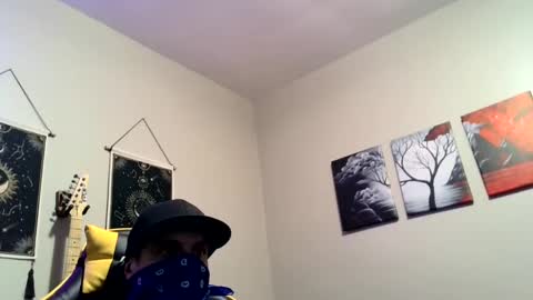 Snapshot of clintwood12 chatting on January 21, 3:16 am chad online show from January 21, 3:16 am