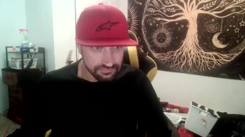 Snapshot of clintwood12 chatting on October 12, 10:31 am chad online show from October 12, 10:31 am