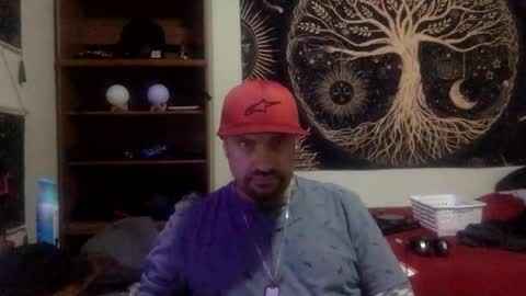 Snapshot of clintwood12 chatting on October 23, 7:34 am chad online show from October 23, 7:34 am