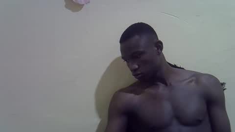 clive_damian online show from February 19, 1:02 am