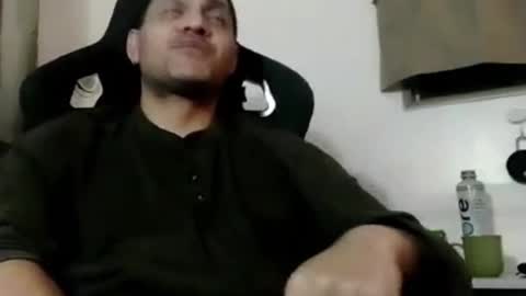 CloudyClearSkies online show from October 31, 9:34 am