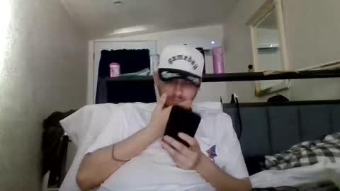 tallhungandcloudy online show from May 8, 11:27 pm