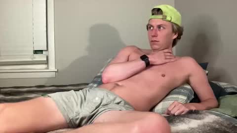 Clyde Austin online show from April 22, 3:02 am