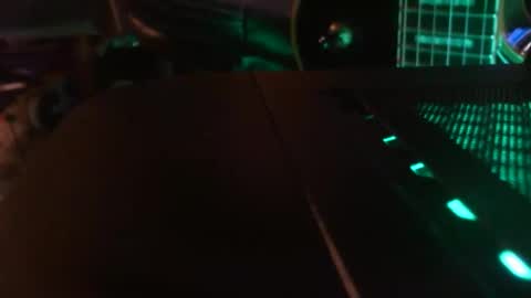 cmcin007 online show from April 19, 3:06 am